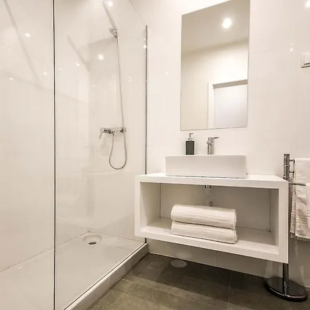 Villa 278 *