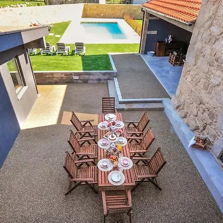 278 Villa